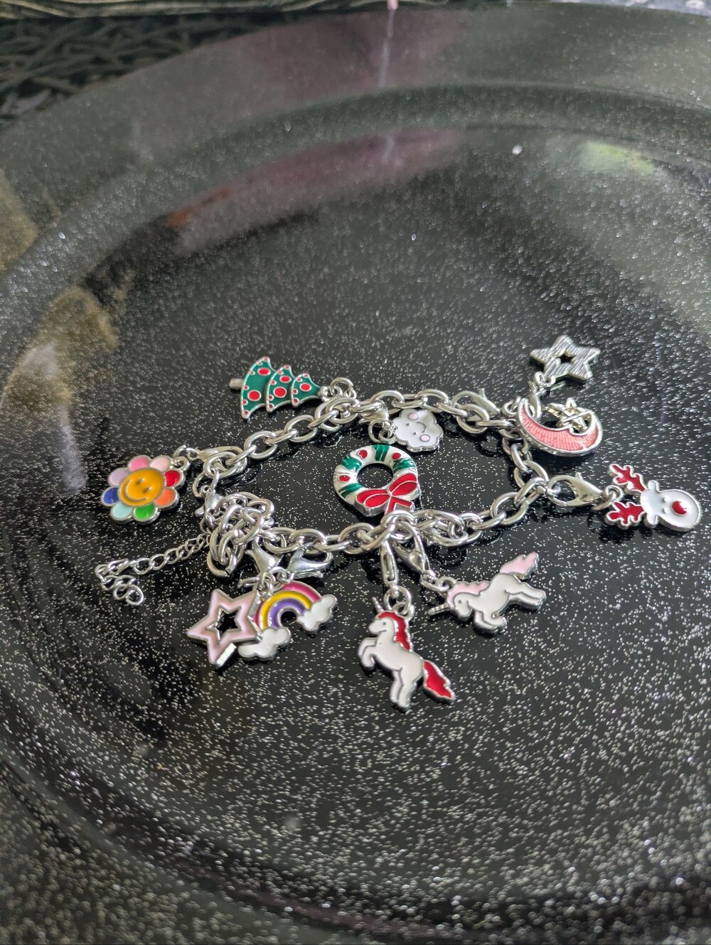 55. Holiday Charm Bracelet ($5/3for$12/Freewith$50purchase)